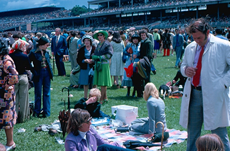 Melbourne Cup Pictures - 1975